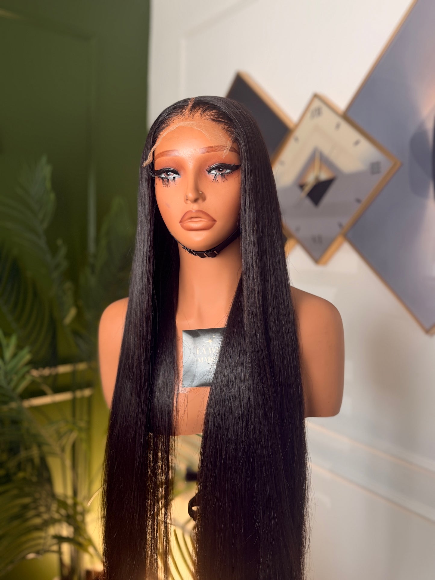 30” Bone Straight Wig – Virgin Hair | 300g | 5x5 HD